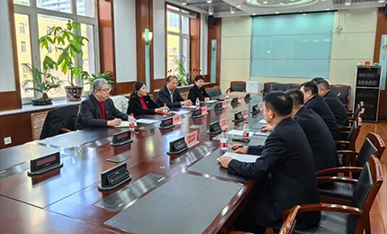 yl23411永利股份董事长胡晓萍、总裁芦传有赴黑龙江省药品监督管理局座谈交流